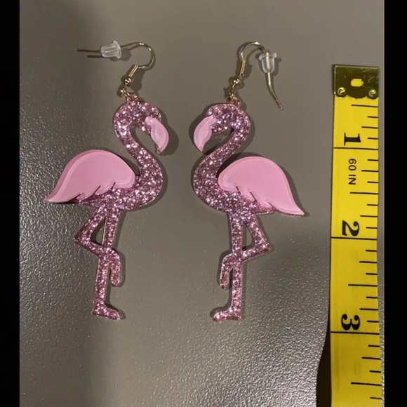 🦩 Pink Sparkly Flamingo Hook Drop Dangle Earrings - Picture 6 of 11